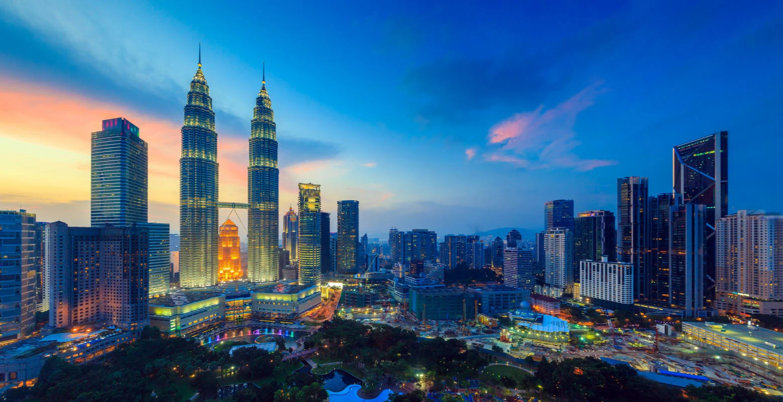 10 Reasons to Visit Malaysia