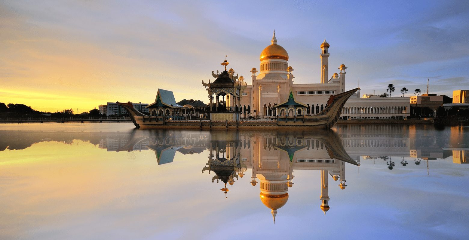 Beautiful View of Sultan Omar Ali Saifudding Mosque, Bandar Seri Begawan, Brunei, Southeast Asia with reflection