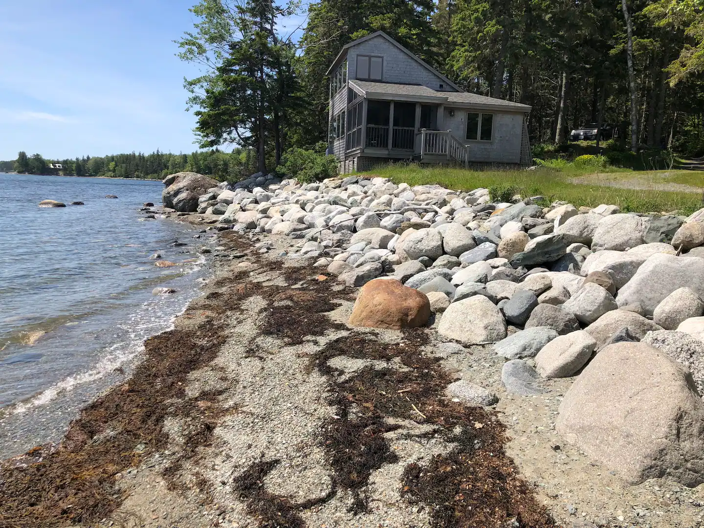 Narrow's Edge beach for one of the best Airbnbs in Maine