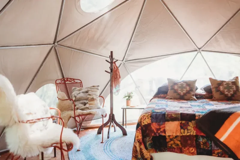 Part O' the Hills Glamping - Hurricane Ridge Stay, one of the best Airbnbs in Washington State