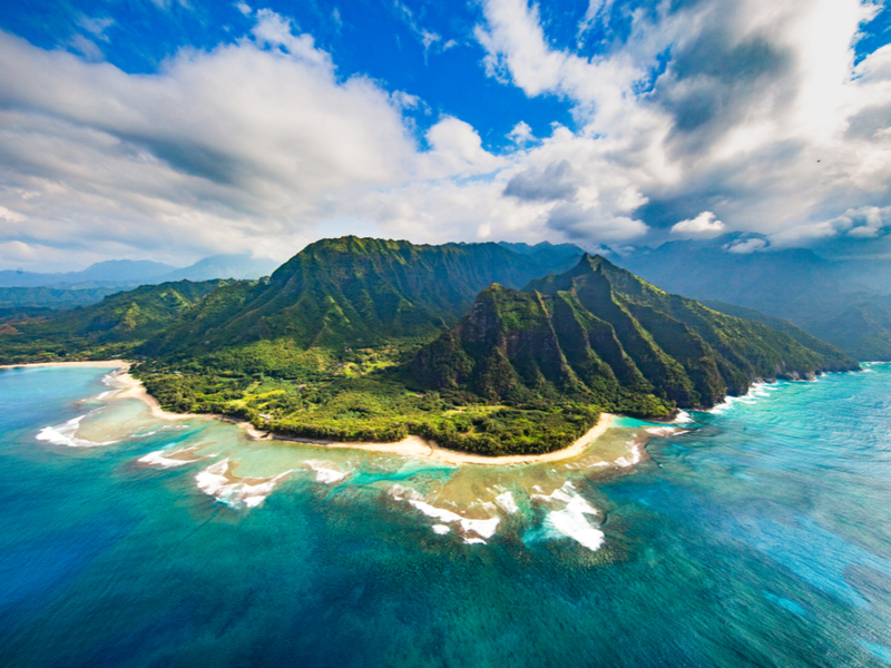 Image of the Kauai coast for a piece on the best Luaus in hawaii
