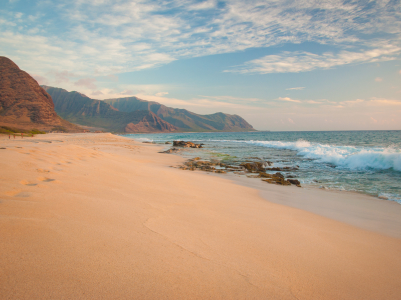 Keawaula Beach in Oahu, one of the best Hawaiian beaches