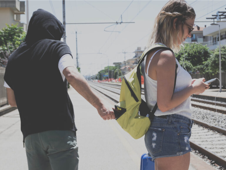 Is Cancun Safe to Visit in 2022? Safety Guide Travellers 🧳