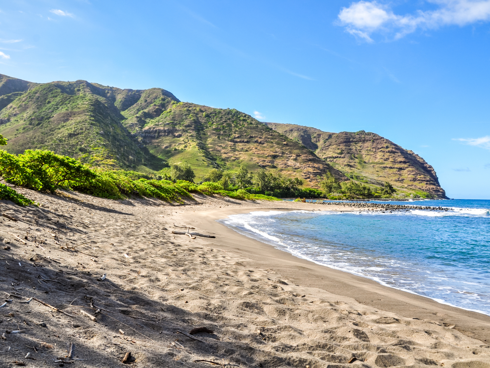 Serene view of Molokai for a map of the Hawaiian Islands