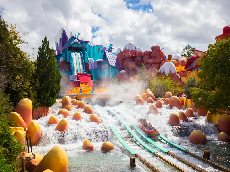 Fun water ride at Toon Lagoon, one of the best things to do in Orlando