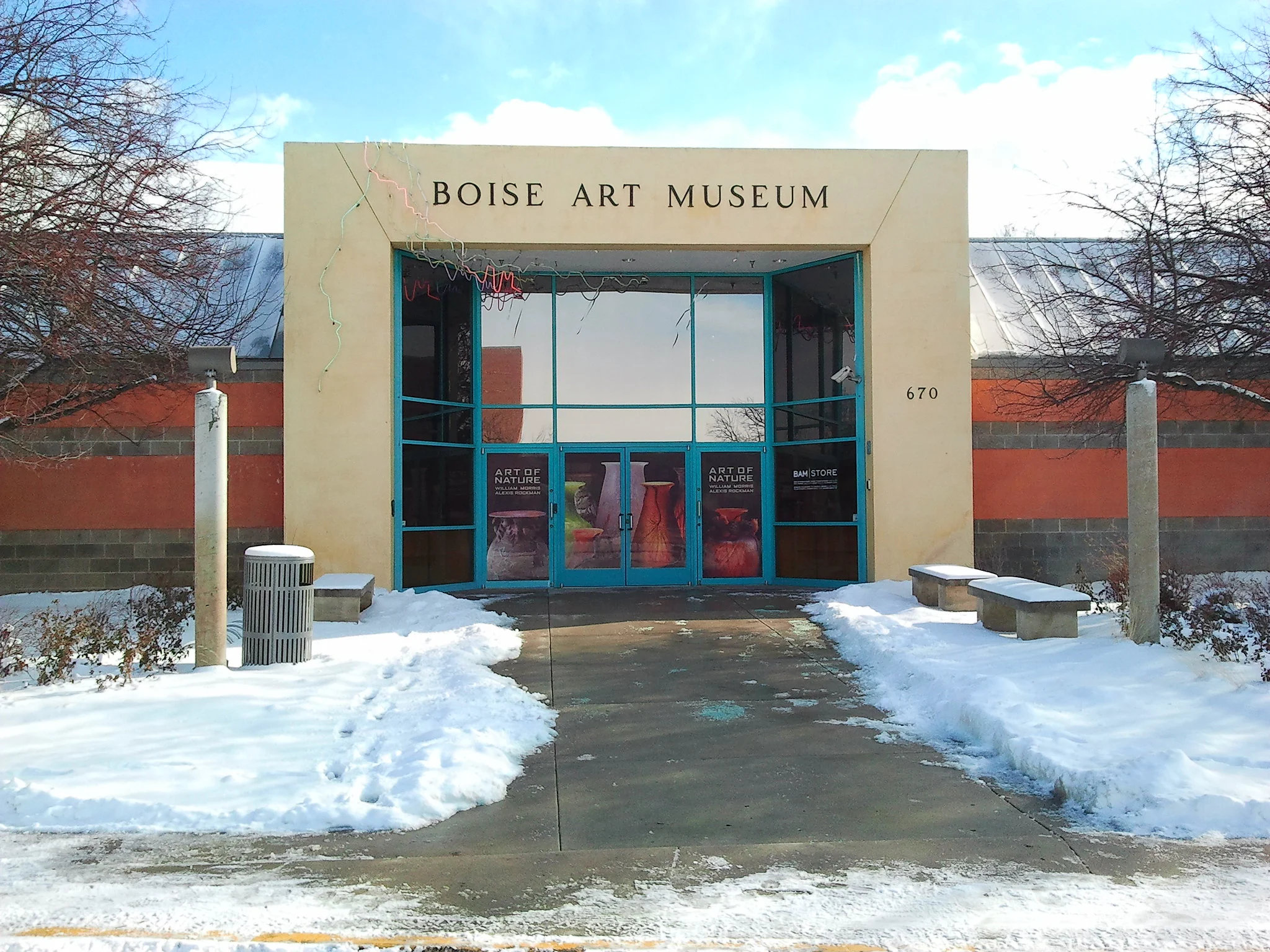 Entrance of Boise Art Museum pictured as a piece on the best things to see in Idaho during a winter day