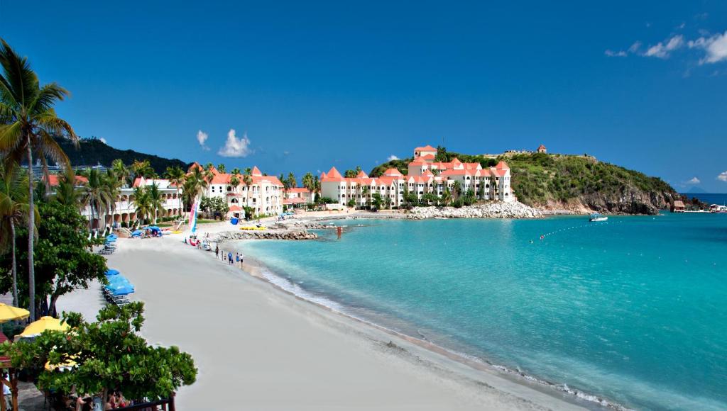 Divi Little Bay Beach Resort in Saint Maarten, one of the best all-inclusive resorts in the Caribbean