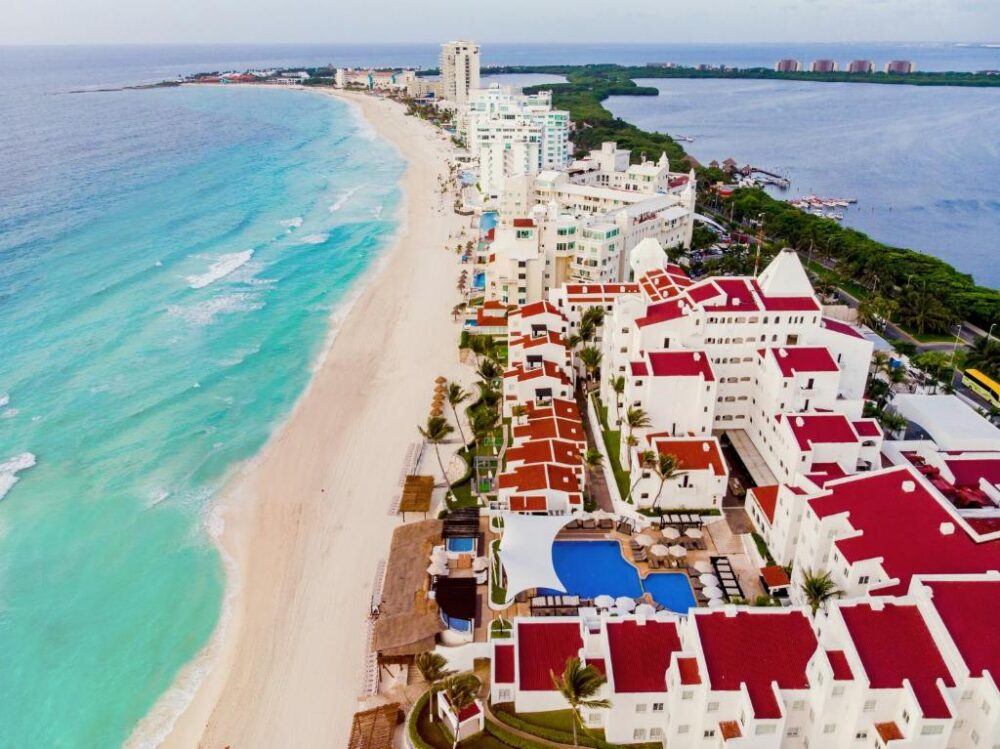 GR Caribe by Solaris, one of the best all-inclusive resorts in Cancun, pictured from the air