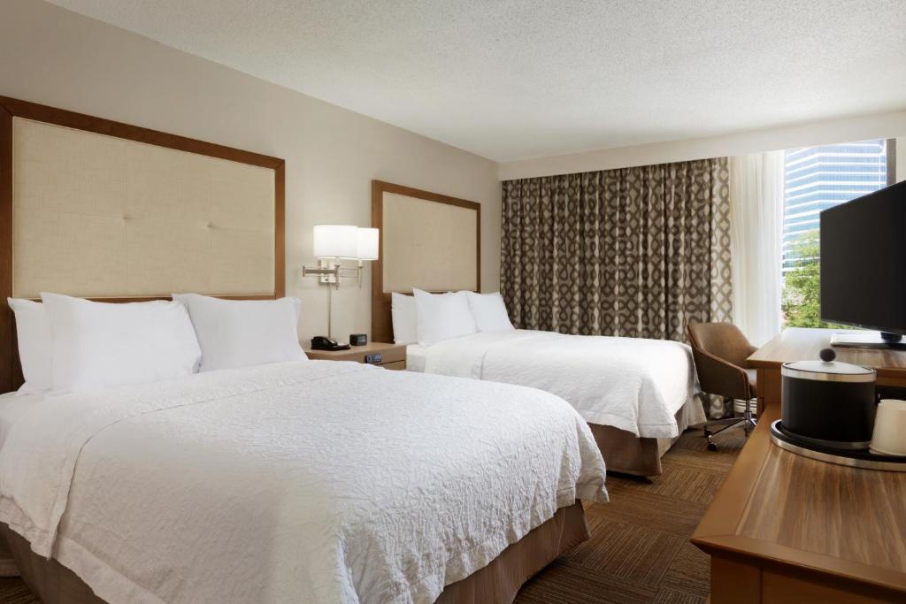 Room view of the Hampton Inn in Buckhead, one of the best hotels in Atlanta