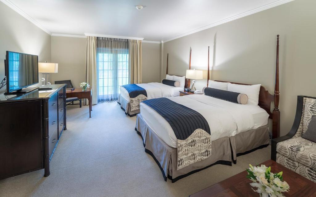 Interior room of the Cooper Hotel, one of the best hotels in Dallas