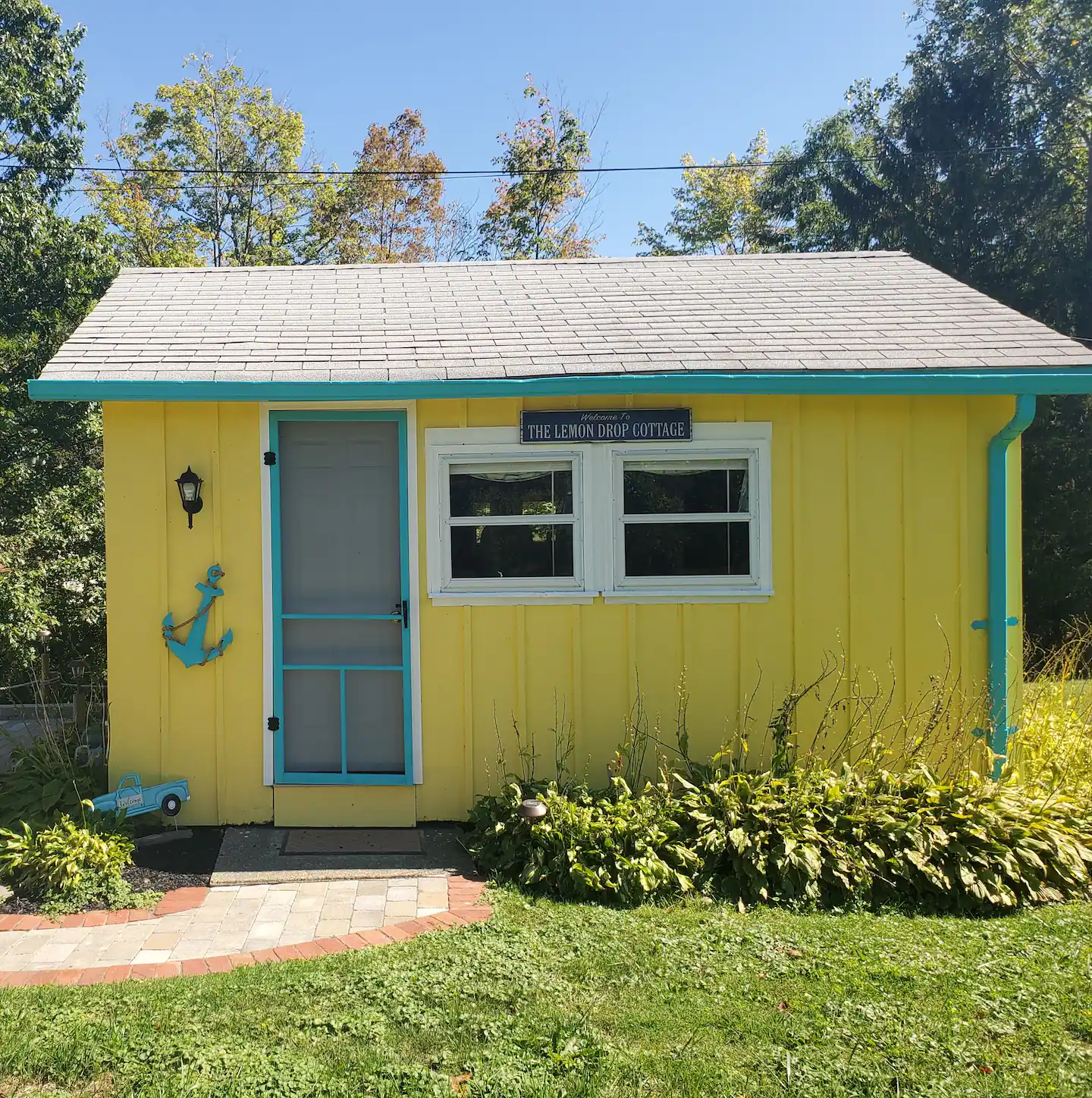 Lemon Drop Cabin, one of the best Airbnbs in Ohio