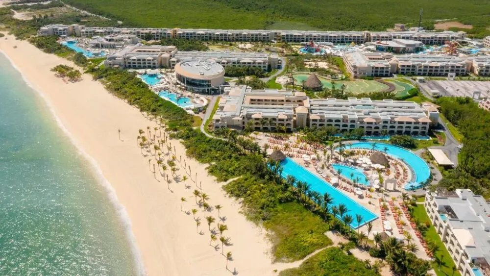 Moon Palace The Grand Cancun, one of our top picks for the best all-inclusive resorts in Cancun, pictured from the air