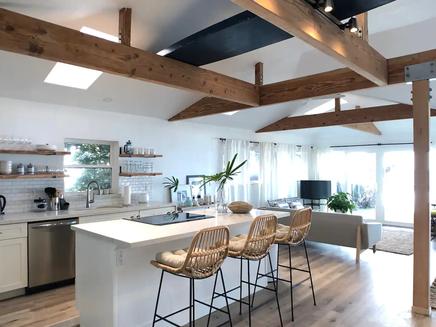 North Shore Surf House, one of the best Airbnbs in Oahu