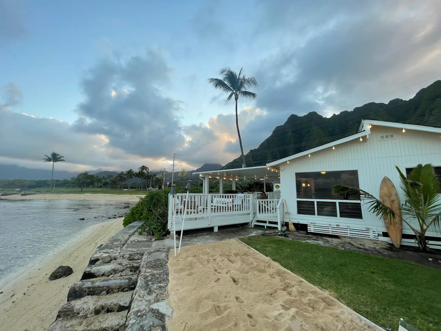 Oceanfront Kaneohe Beach Cottage, one of the best Airbnbs in Hawaii