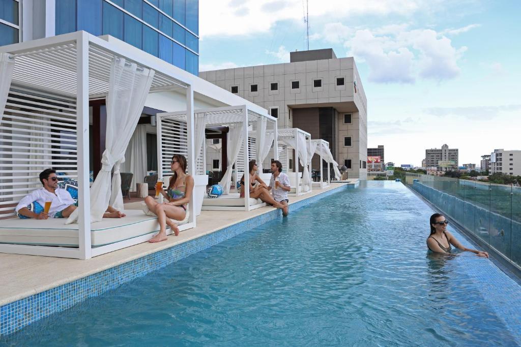 Rooftop pool at the InterContinental Real Santo Domingo, one of the best resorts in the Dominican Republic