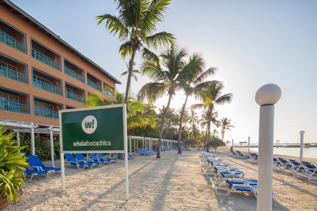 Wala!Boca Chica resorts, one of the best all-inclusive resorts in the Caribbean, shown by the pool area
