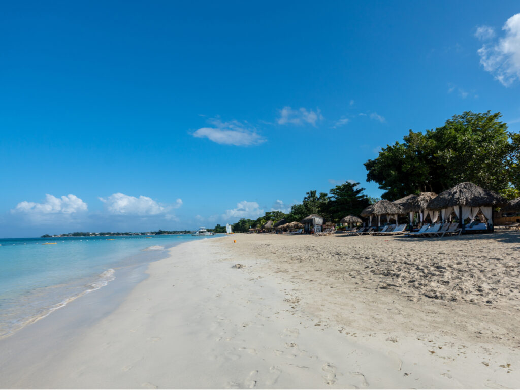 The 15 Best Beaches in Jamaica in 2023
