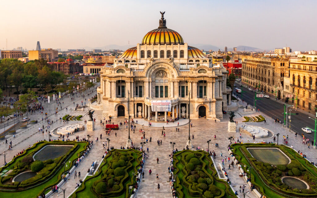 Is Mexico City Safe in 2022? Travel & Safety Tips Travellers 🧳