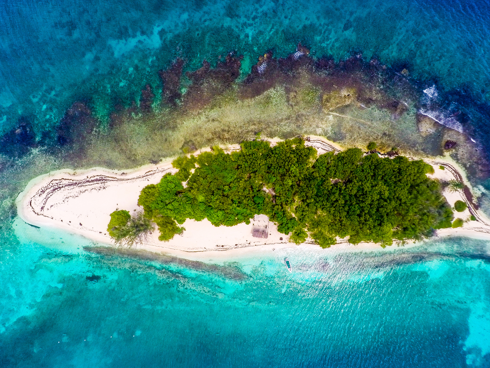 Lime Cay Beach, one of the best beaches in Jamaica, as seen from above