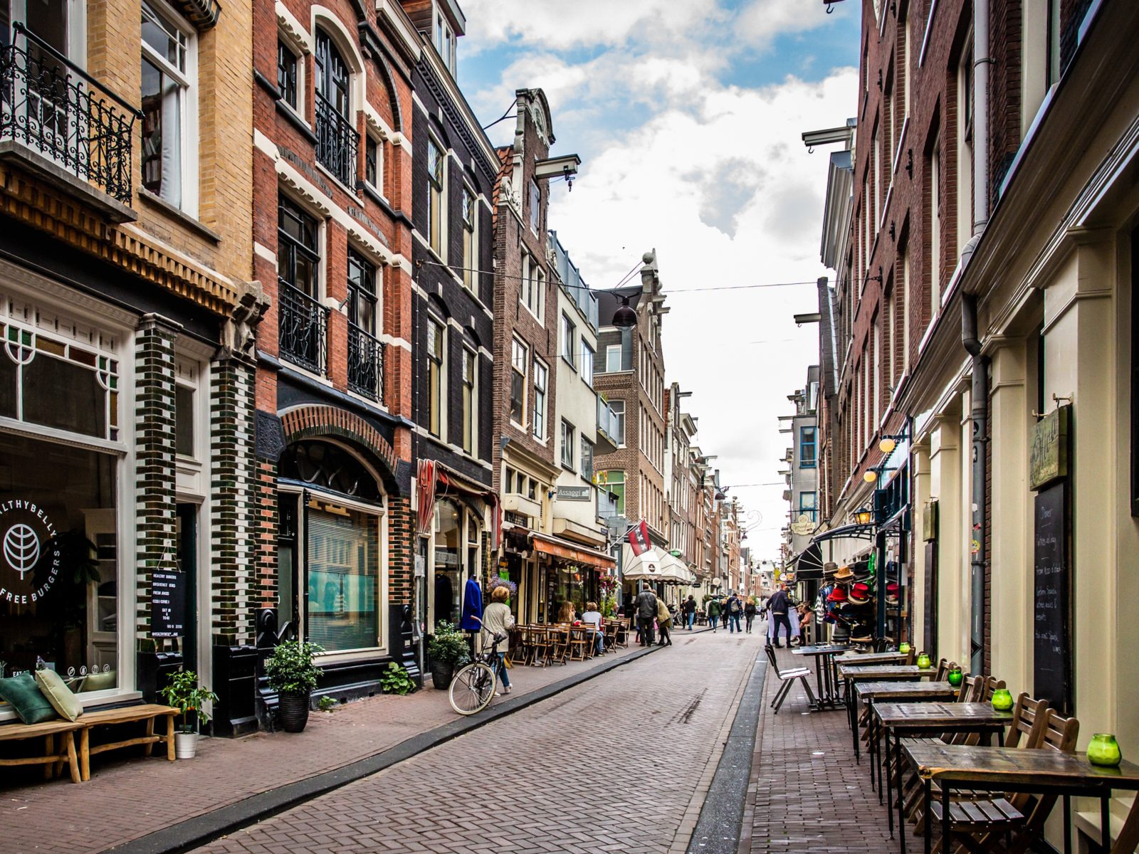 Street view of Jordaan, one of the best places to stay in Amsterdam