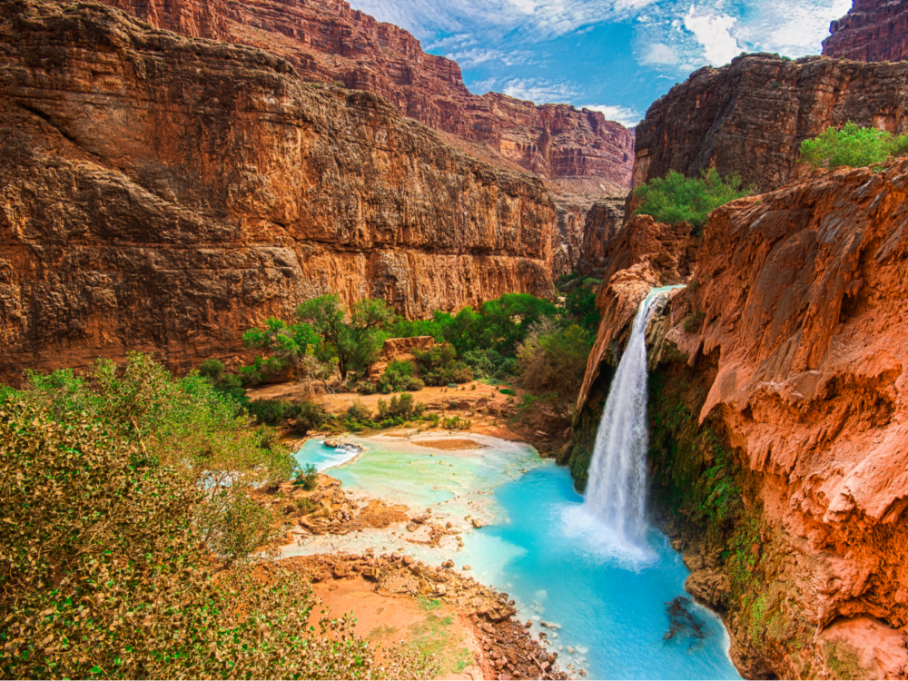 Havasu falls pictured during the best time to visit the Grand Canyon