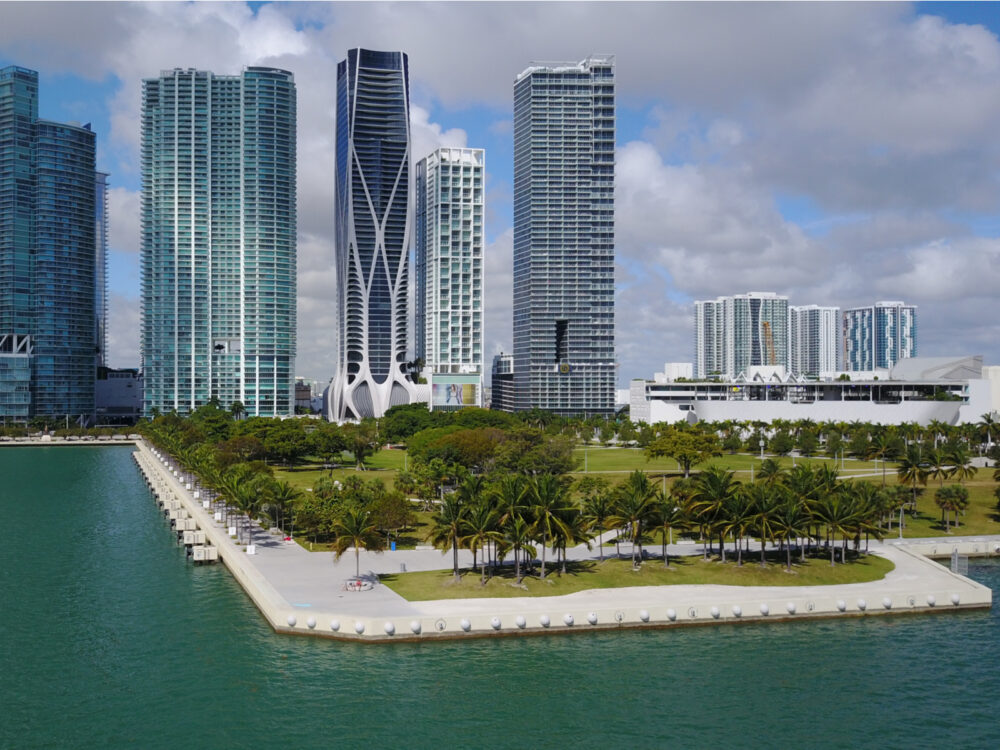 Maurice A. Ferre Park, one of the best things to do in Miami, on the ocean