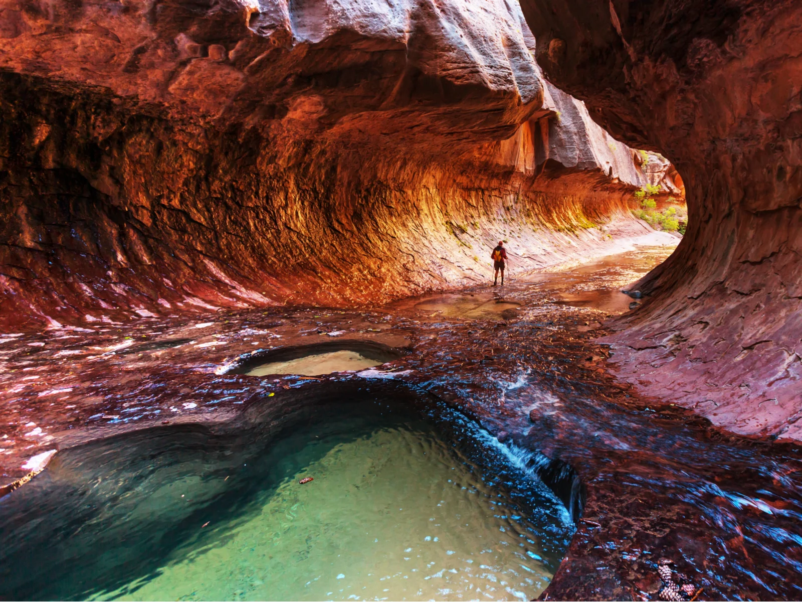 The Narrows in Zion National Park, one of the must-visit places in Utah