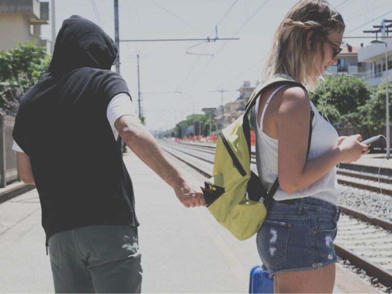 Is Aruba Safe? Travel Tips & Safety Concerns Travellers 🧳