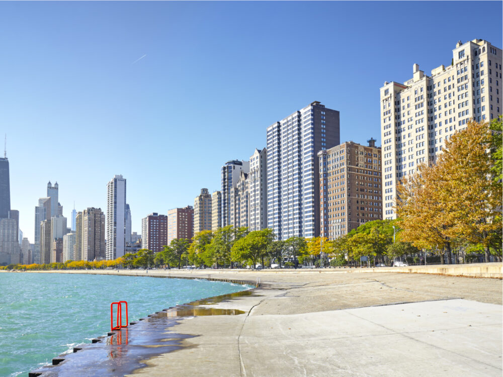 Early morning view of the Lakefront trail in Chicago, one of the best things to do in the city