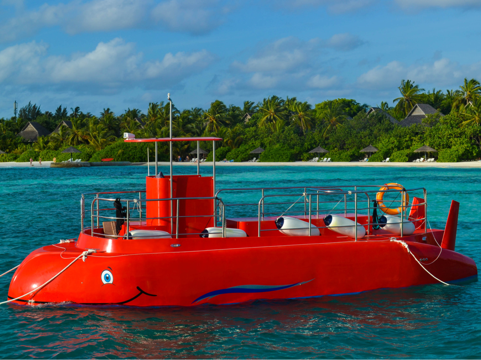 Photo of a red submarine for a piece on the best things to do in Aruba