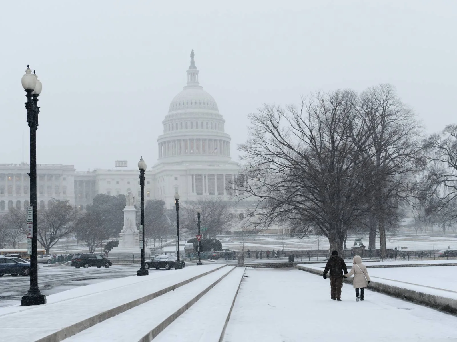 Photo of the US Capitol Building, one of the best things to do in Washington DC, pictured in the winter