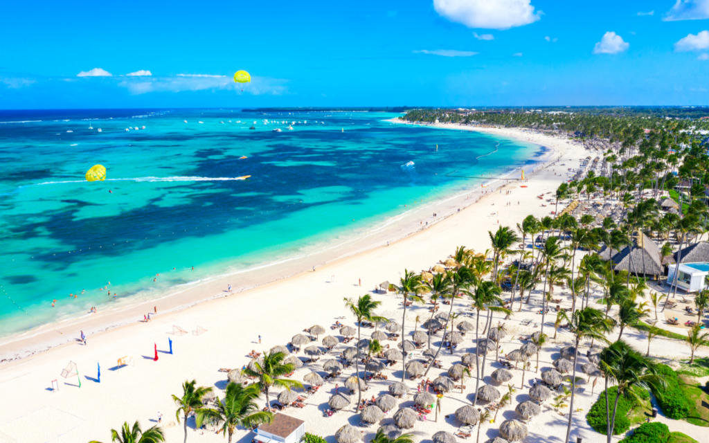 15 Best All-Inclusive Resorts in Punta Cana in 2022 | Travellers 🧳