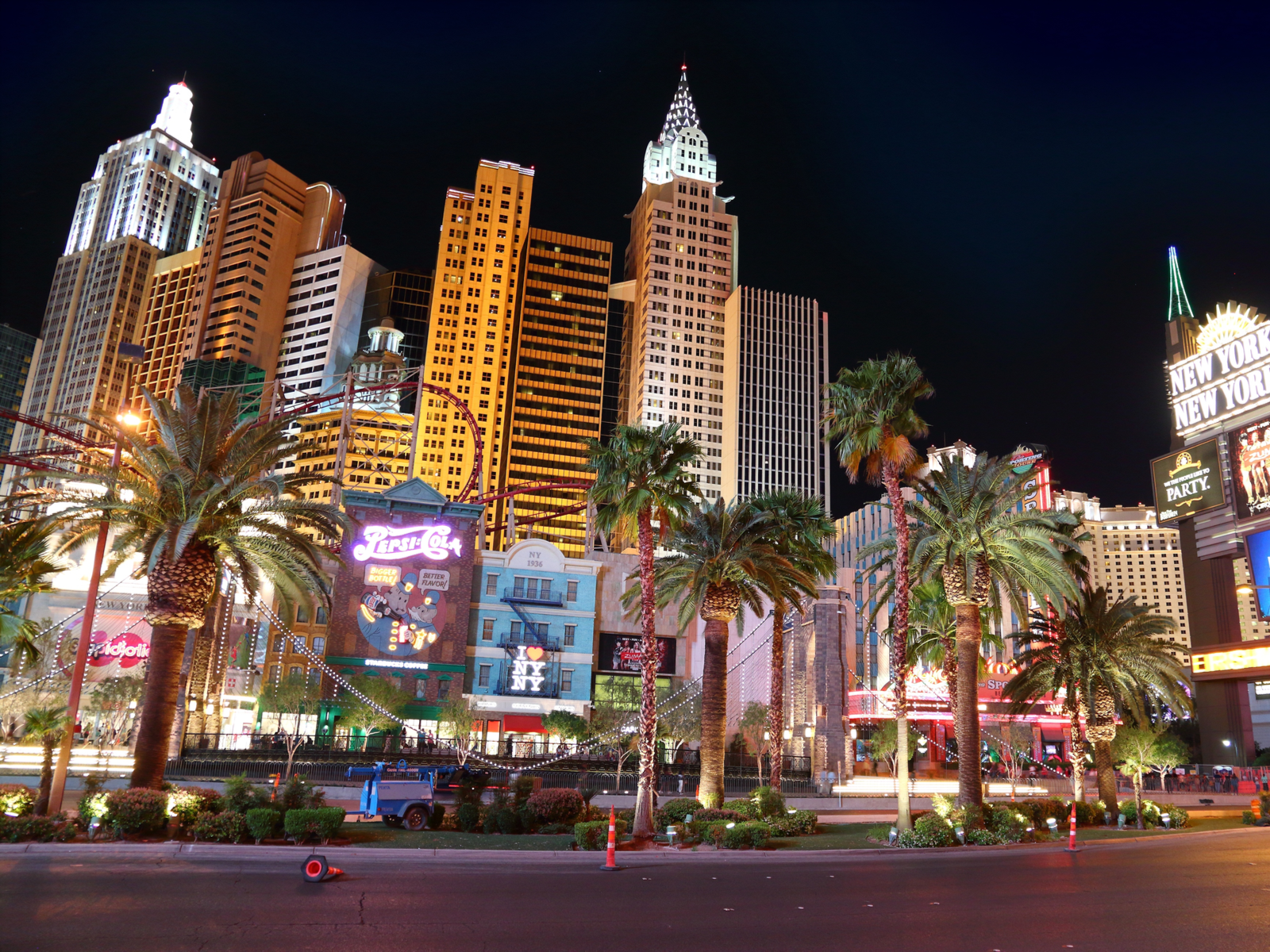 Image of the New York hotel in Las Vegas pictured during the best time to visit at night