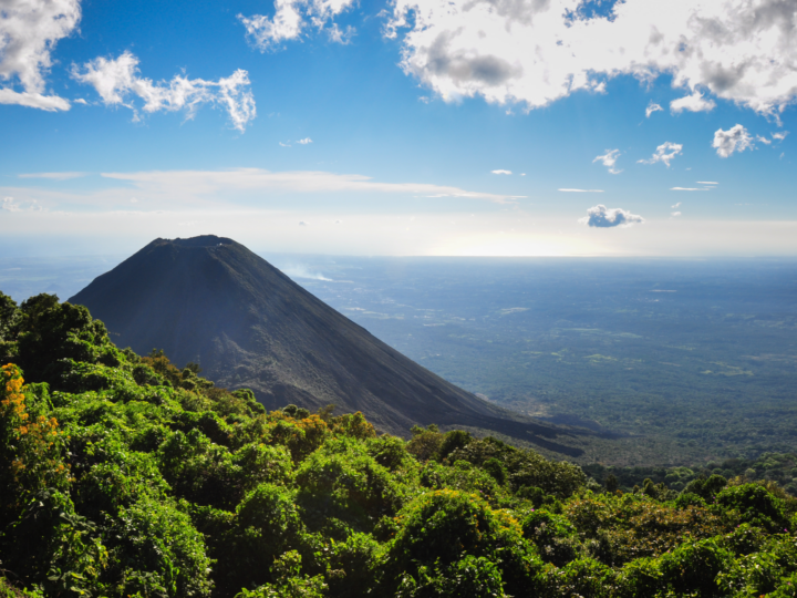 Is El Salvador Safe To Visit In 2023 Safety Guide Travellers   Shutterstock 349713224 720x540 