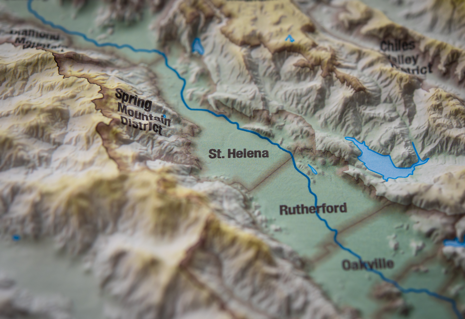 Map of the best places to stay in Napa Valley as seen topographically