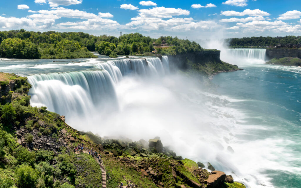 📅 The Best & Worst Times to Visit Niagara Falls in 2024