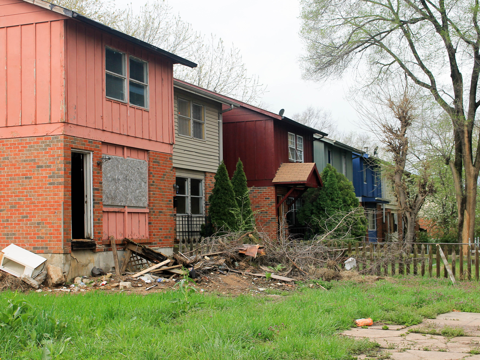 City blight in a bad neighborhood to avoid in St. Louis