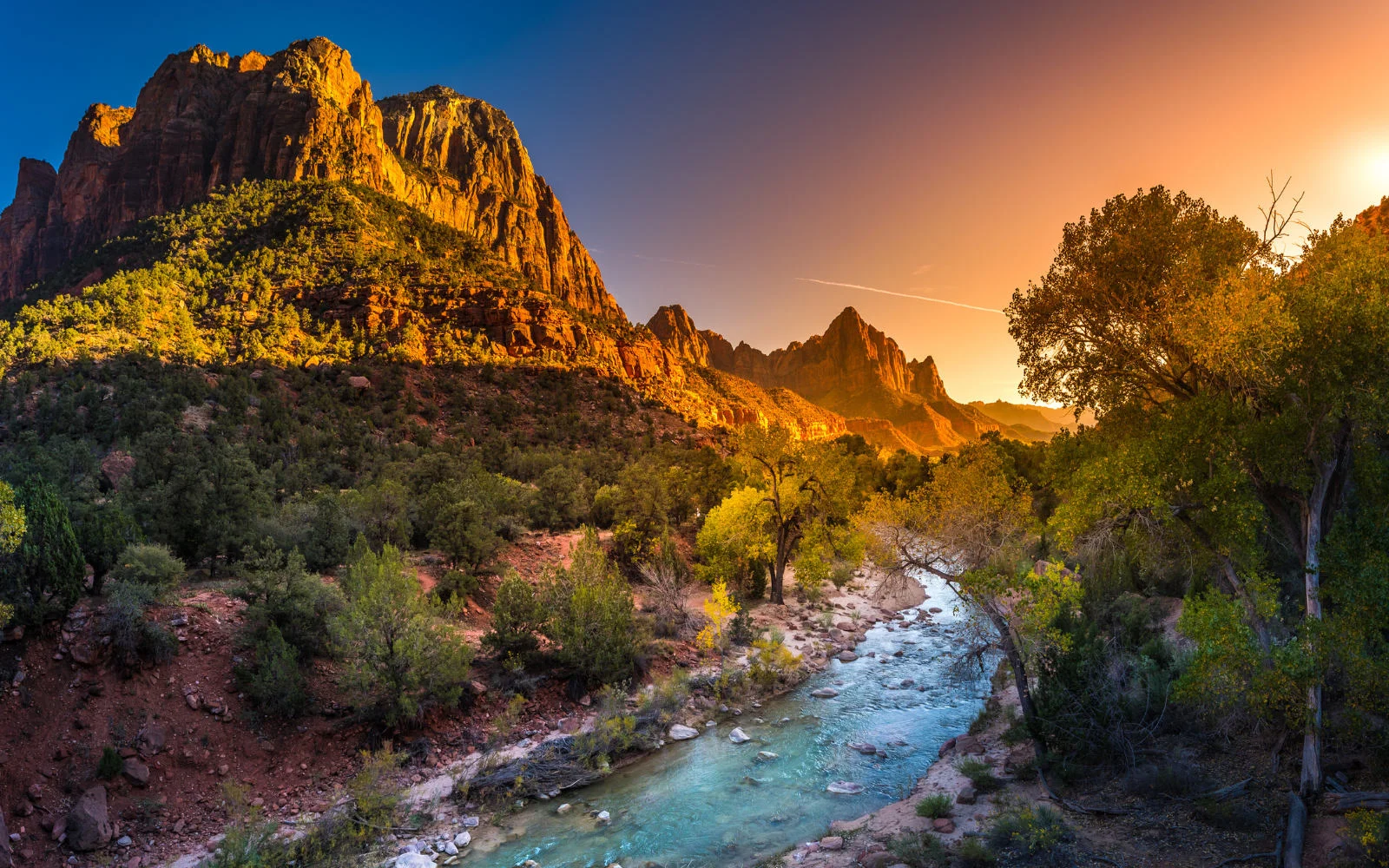 The Best Time to Visit Utah National Parks in 2024