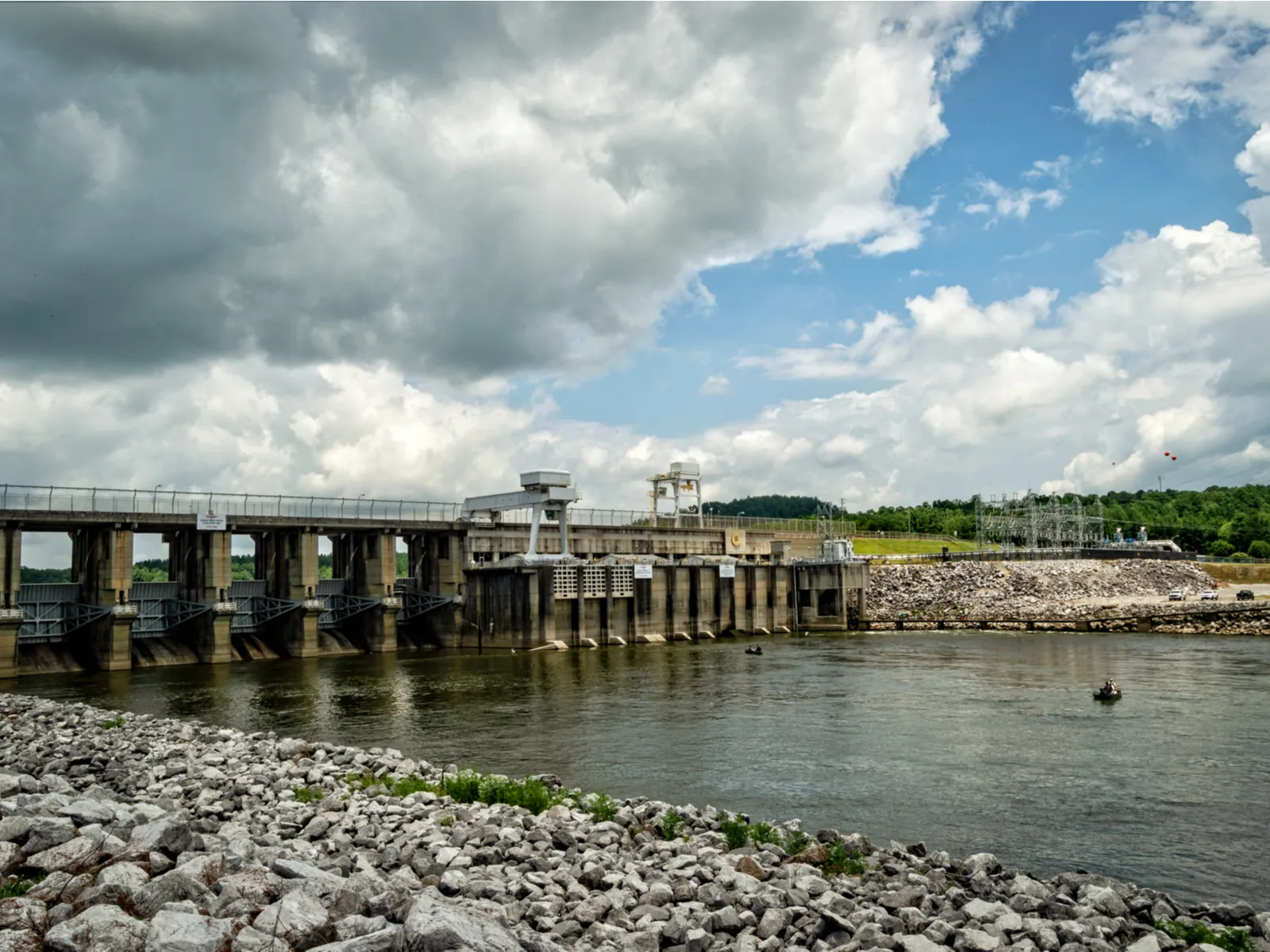 Dam in Anniston Alabama to illustrate an area to avoid