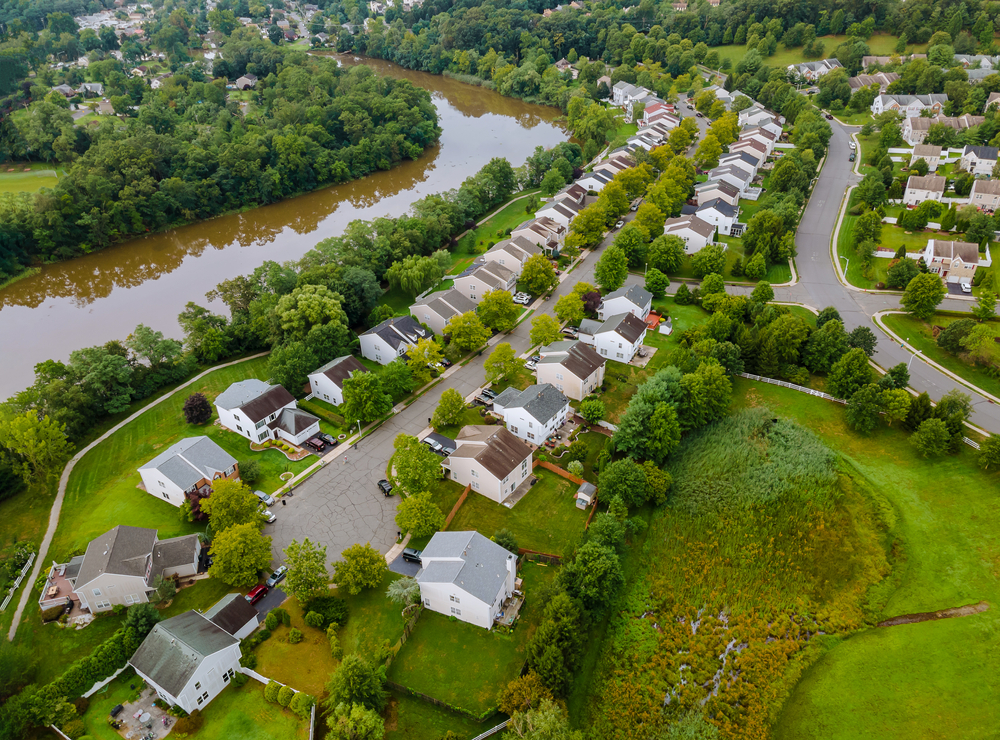 Neighborhood in Cleveland pictured to help answer is Cleveland Ohio Safe to Live in