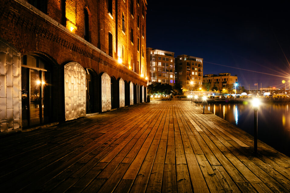 Is Baltimore Safe to Visit in 2023? Safety Concerns Travellers 🧳