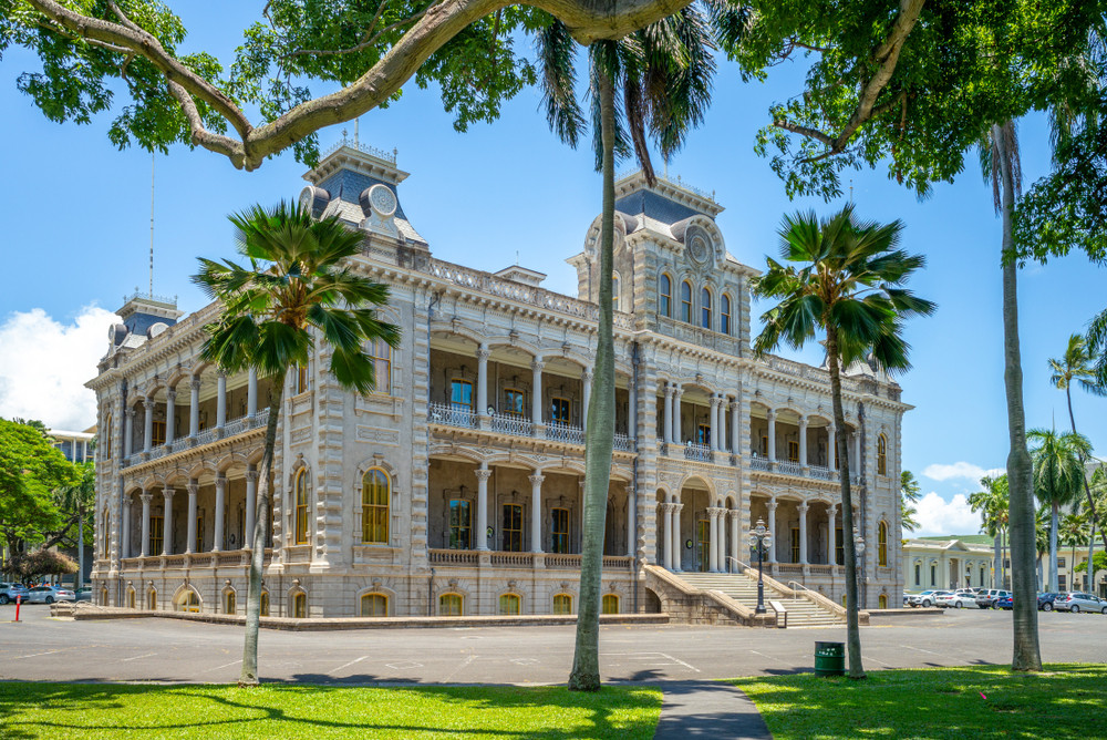 Iolani Palace pictured in West Honolulu, one of the best places to visit in the city