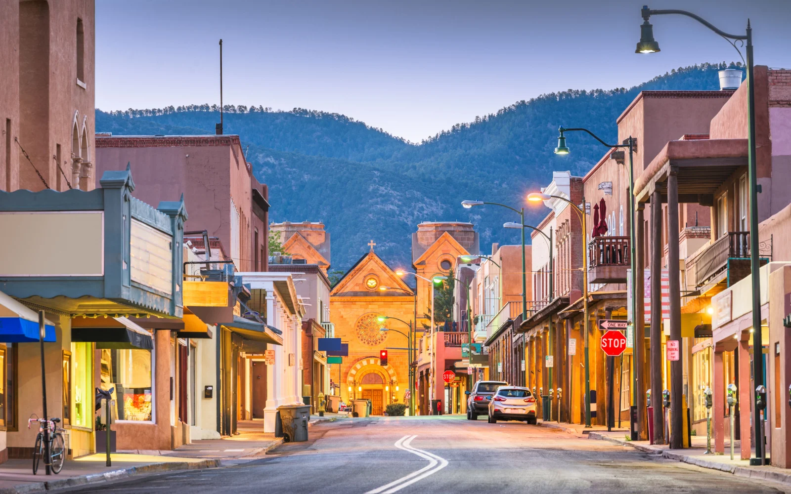 The Best & Worst Times to Visit Santa Fe in 2024