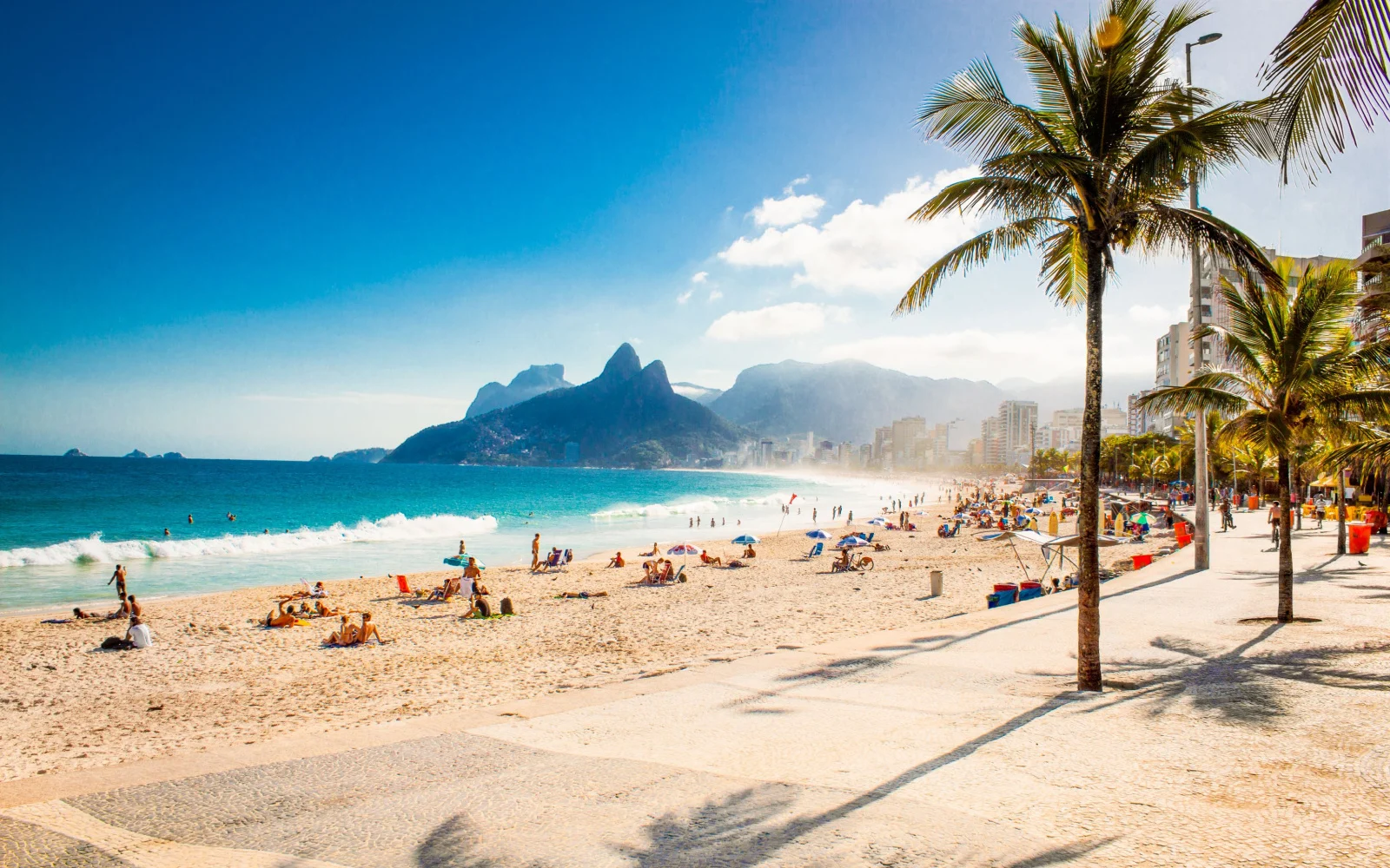 The Best Time to Visit Rio de Janeiro (Our Tips for 2024)