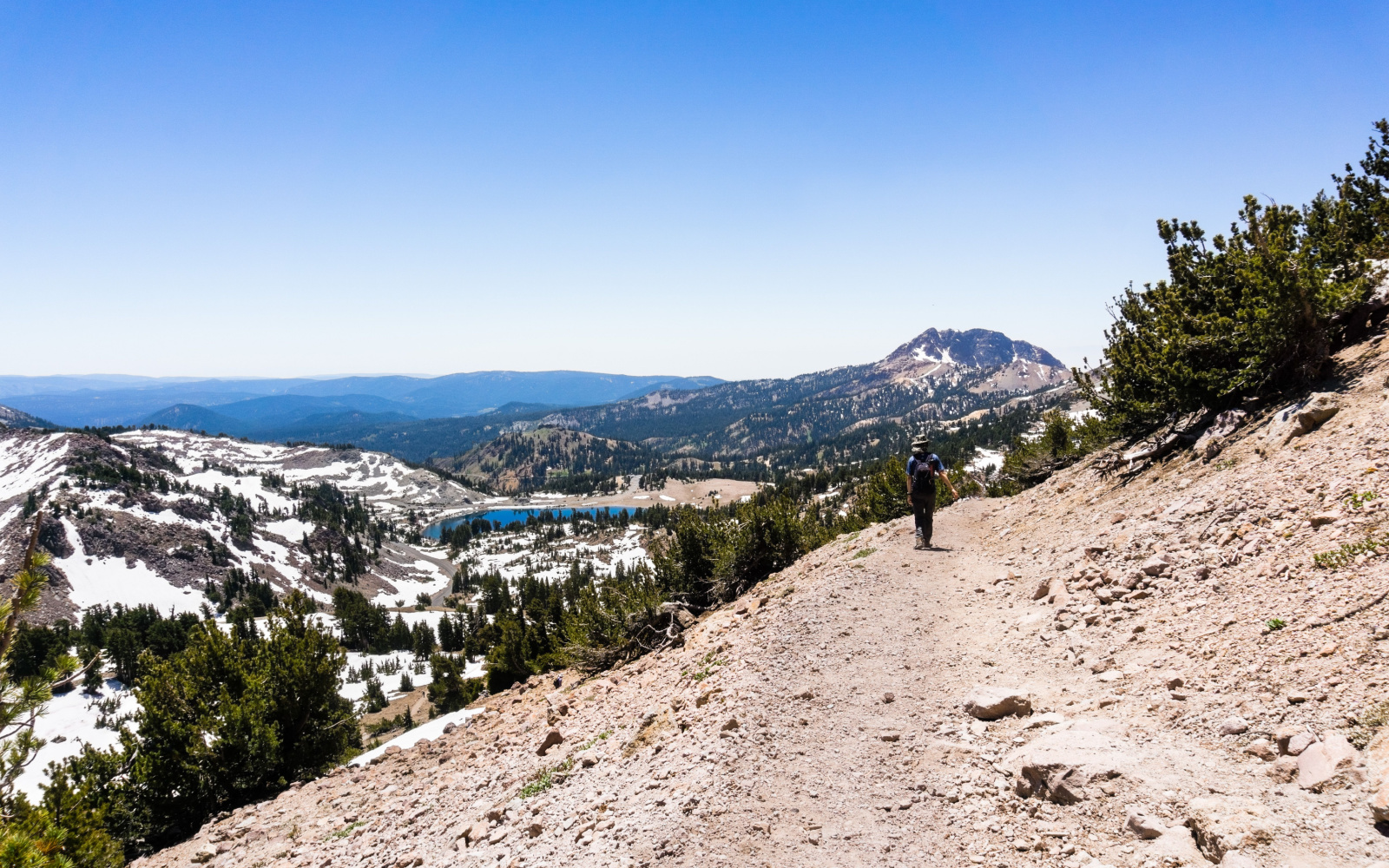 The Best Time to Visit Lassen Volcanic National Park