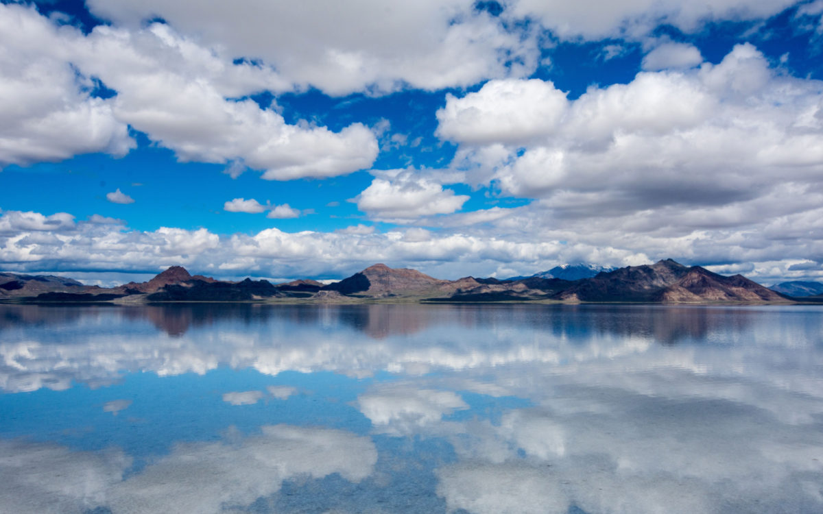 Couple Enjoys Memorable Moments at Bonneville Salt Flats Sunset Elopement Bonneville salt flats weather