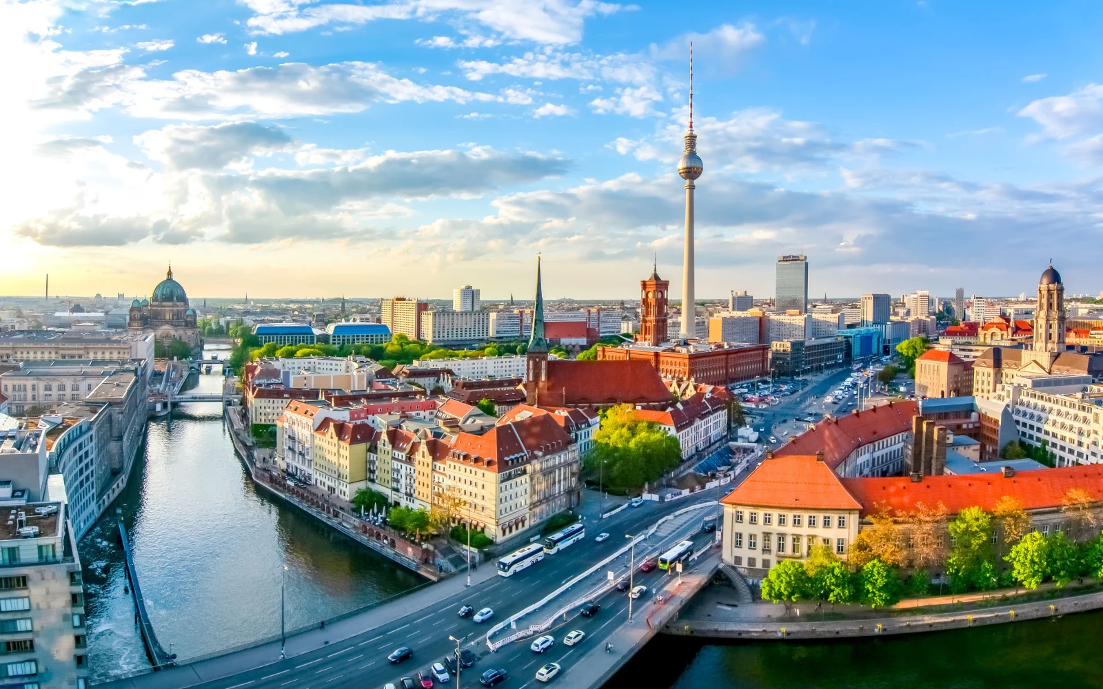 The Best & Worst Times to Visit Berlin in 2024 (Our Opinion)