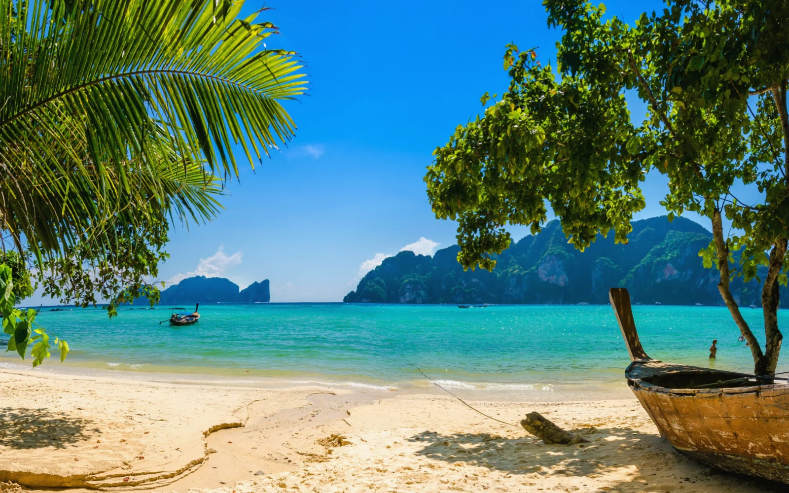 The Best & Worst Times to Visit Phuket in 2024 (Expert Opinion)