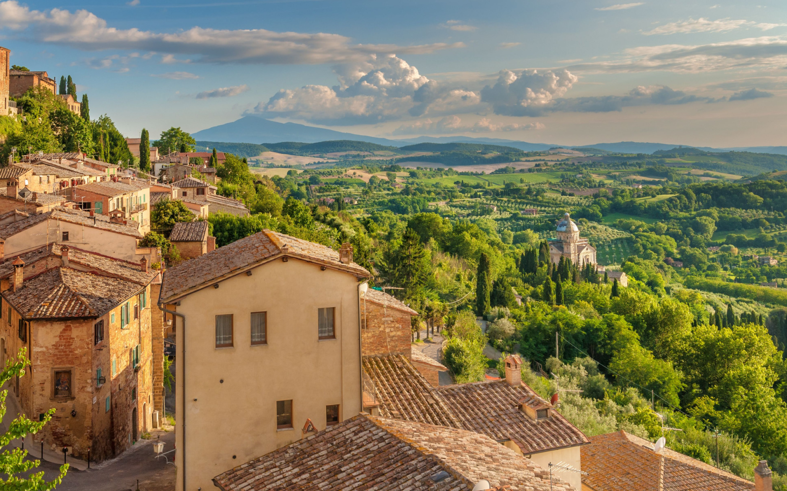 The Best & Worst Times to Visit Tuscany in 2024