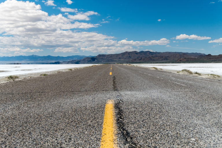 📅 The Best Time to Visit the Bonneville Salt Flats in 2024